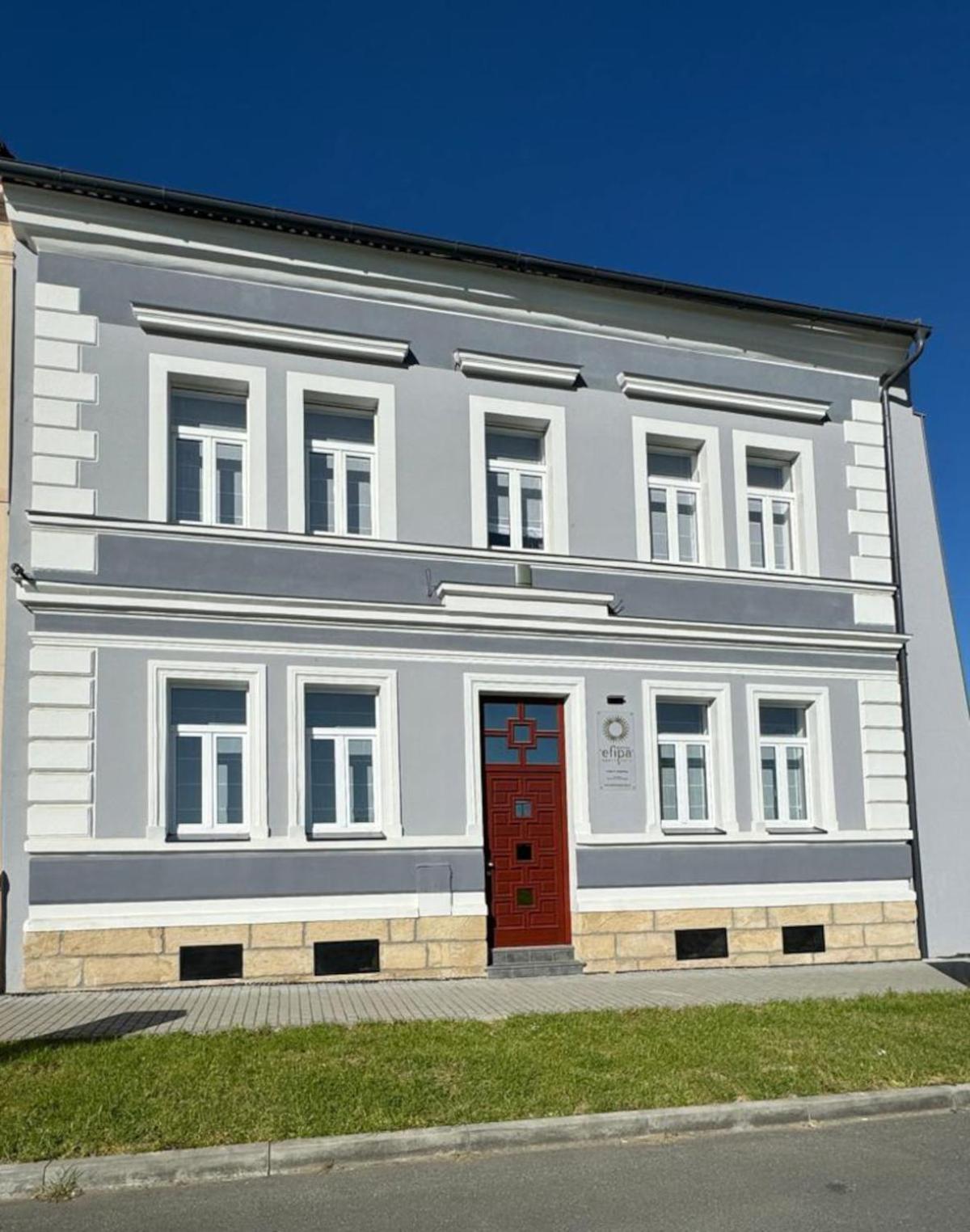 Efipa Glamour Apartments Plzeň Exterior foto