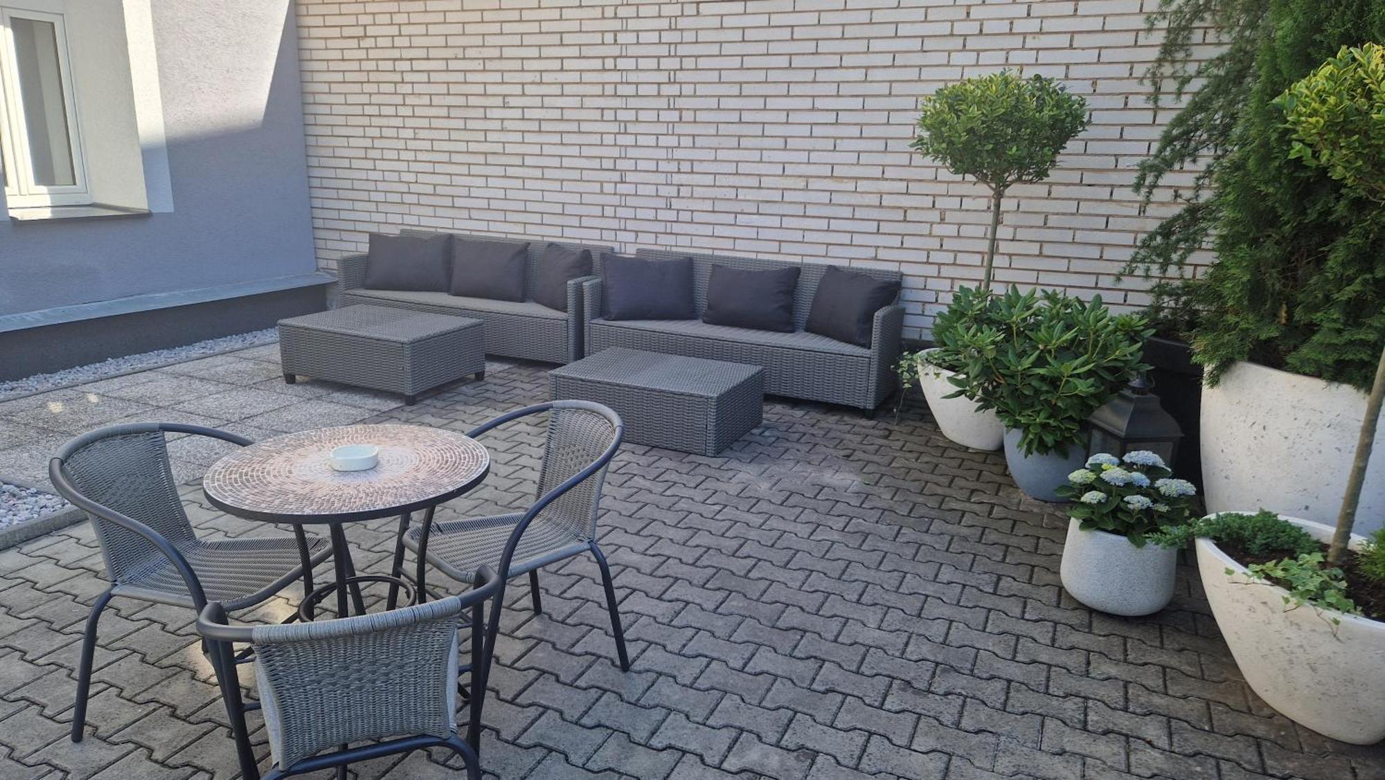 Efipa Glamour Apartments Plzeň Exterior foto